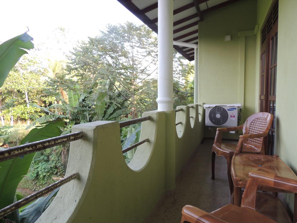 Arana Bungalow กอลล์ ภายนอก รูปภาพ