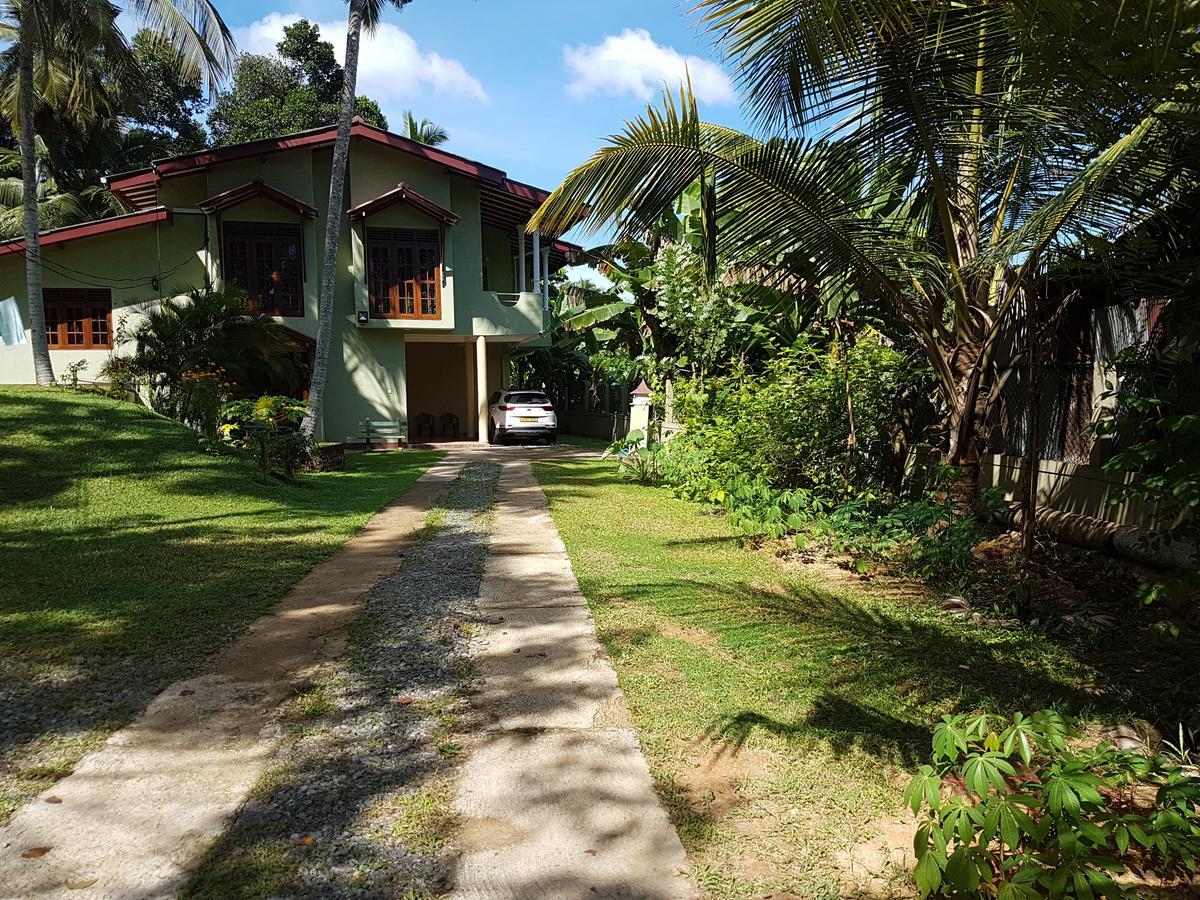 Arana Bungalow กอลล์ ภายนอก รูปภาพ