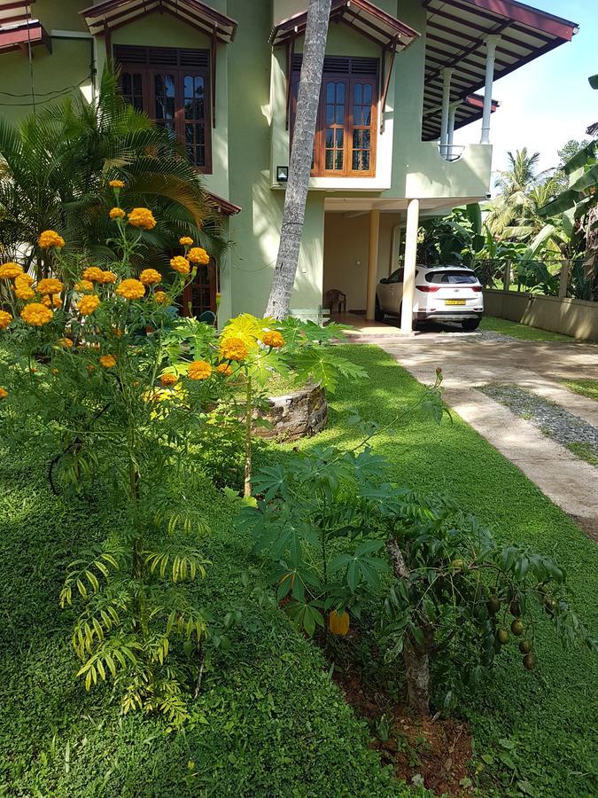Arana Bungalow กอลล์ ภายนอก รูปภาพ