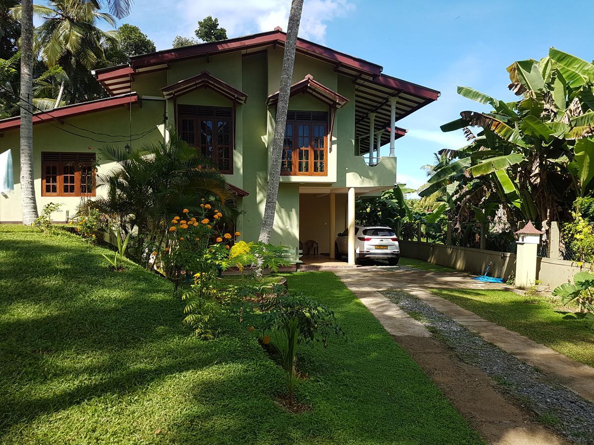 Arana Bungalow กอลล์ ภายนอก รูปภาพ